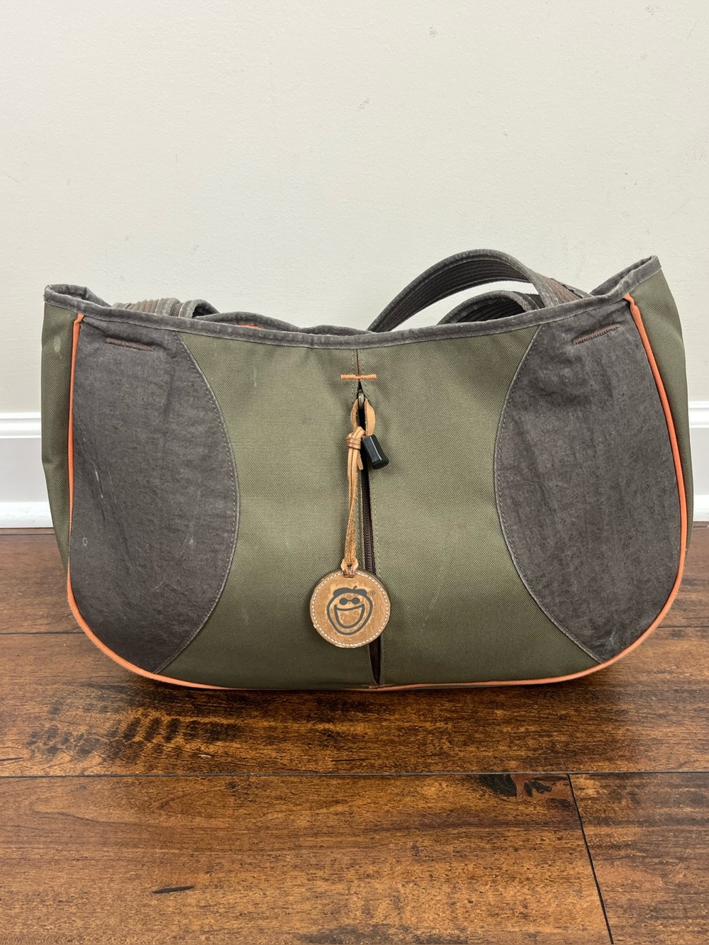 Life Is Good Shoulder Bag Green Brown Logo Zipper Front & Back Canvas Packable.